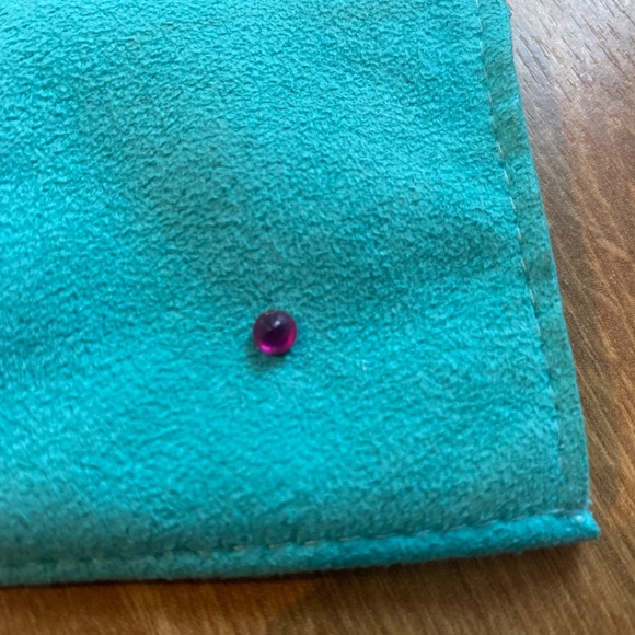 Loose Ruby gemstone - Picture 2 of 3